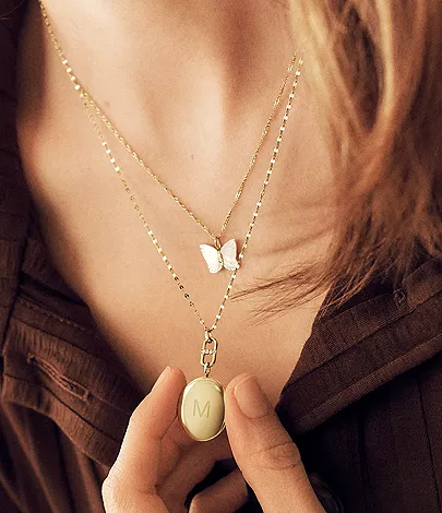 Sutton Radiant Wings White Mother-of-Pearl Butterfly Chain Necklace - Image 4