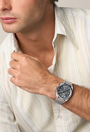 Everett 44mm Chronograph Stainless Steel Watch - Image 2